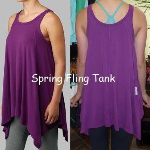 Lululemon Spring Fling Tank - Picture 2 of 11